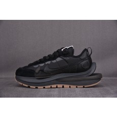 나이키 x 사카이 베이퍼 black/gum (top) 신발