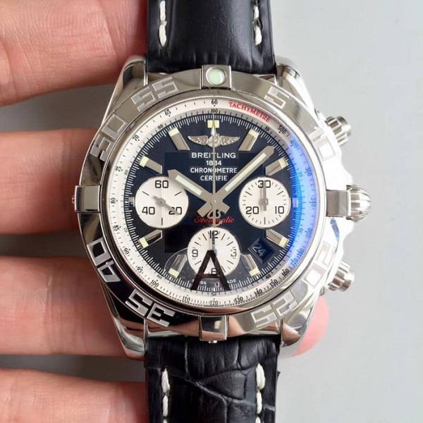 브라이틀링(Breitling)윈드라이더 크로노멧 블랙